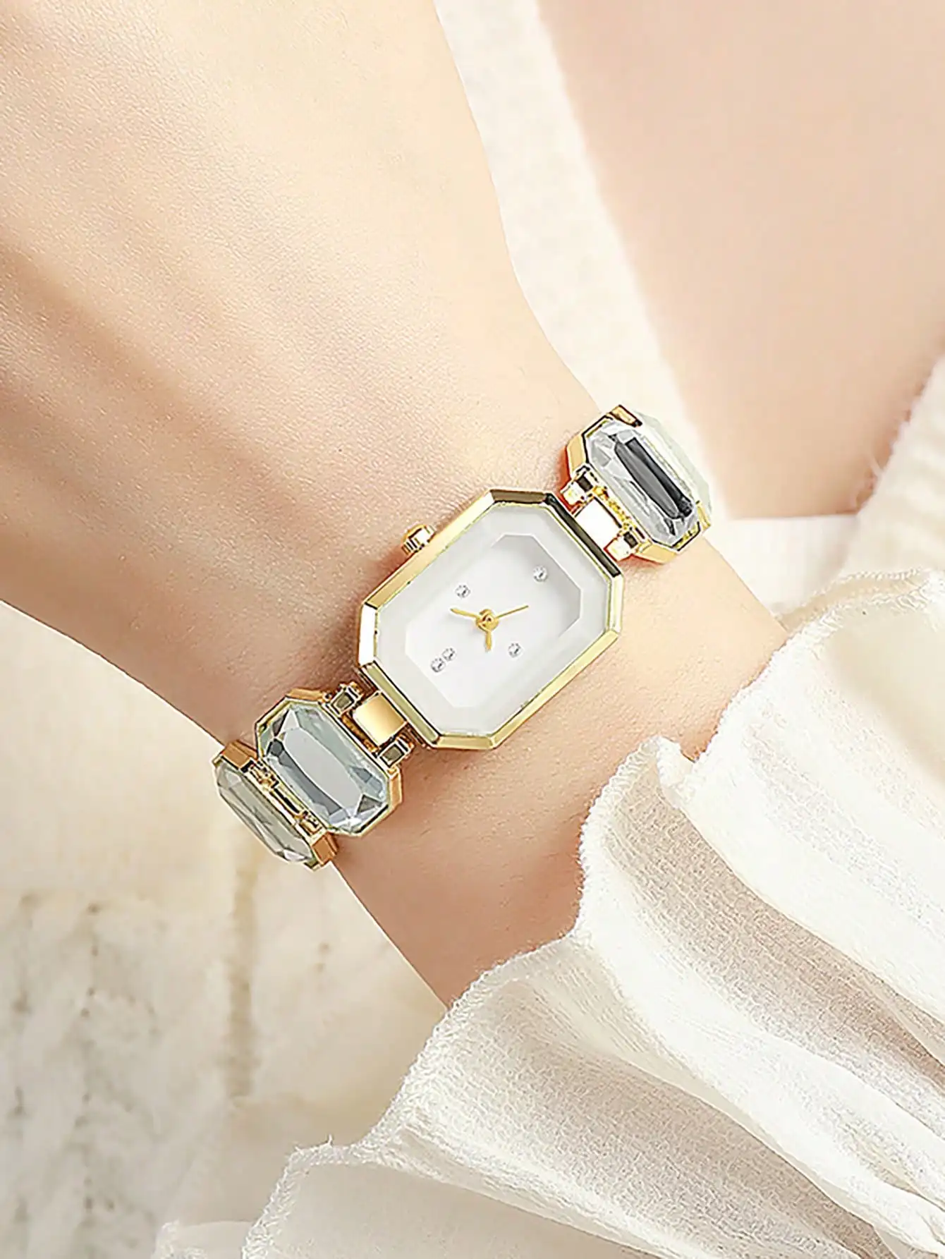 Montre carrée de luxe en acier - Luxury Watch Diamond avis et prix