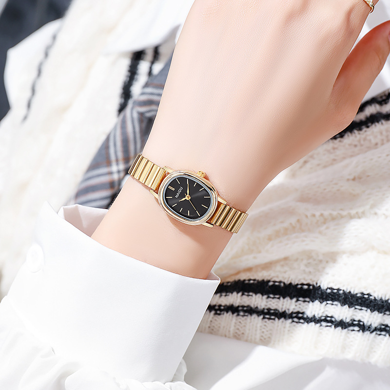 Montres à cadran ovale tendanc - Luxury Watch Girl avis et prix
