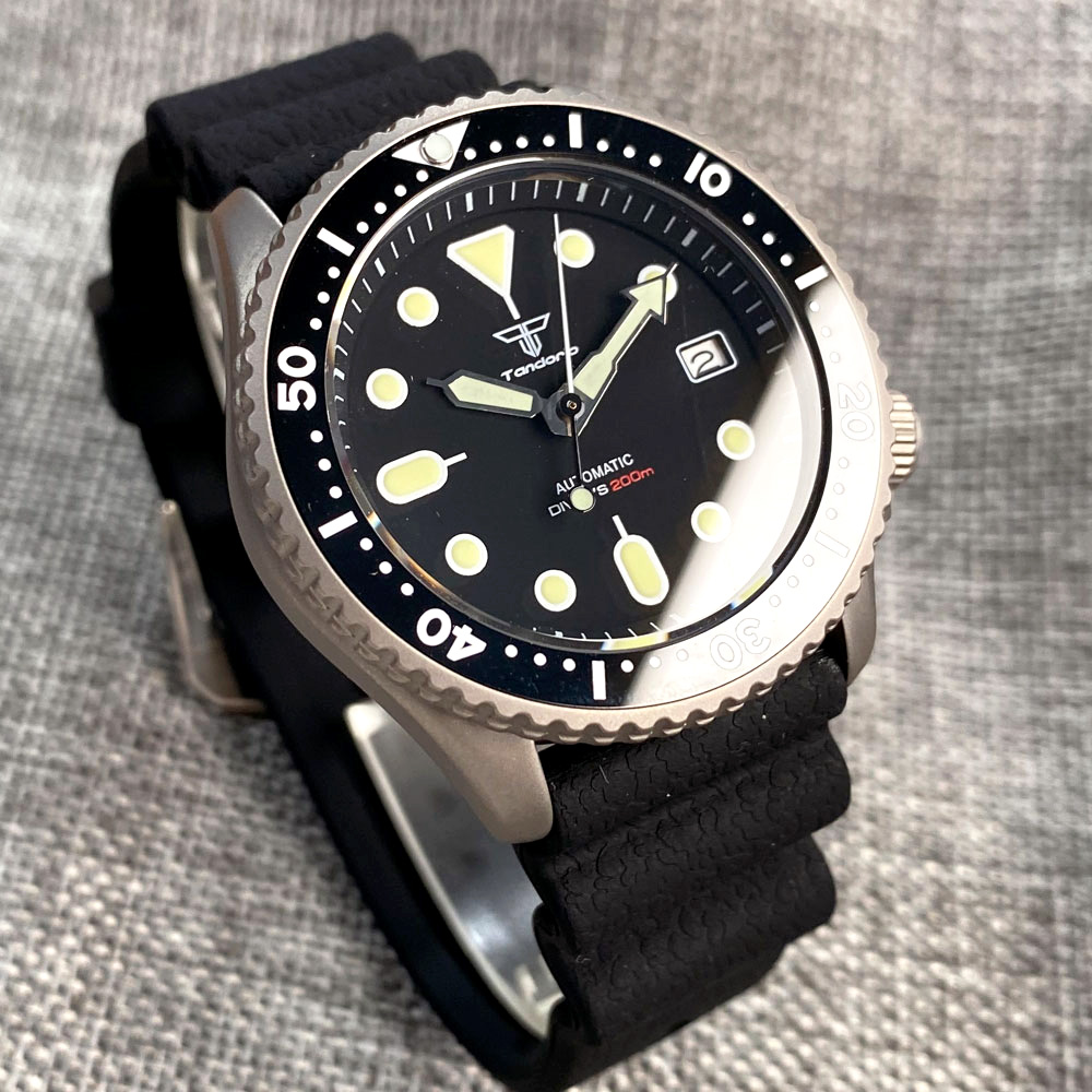 Titanium Diver NH35A noir auto - Titanium Sport Watch avis et prix