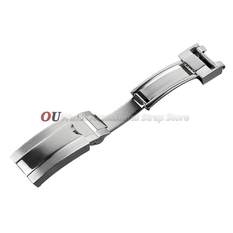 Fermoir déployant en acier ino - Luxury Watch Uk avis et prix